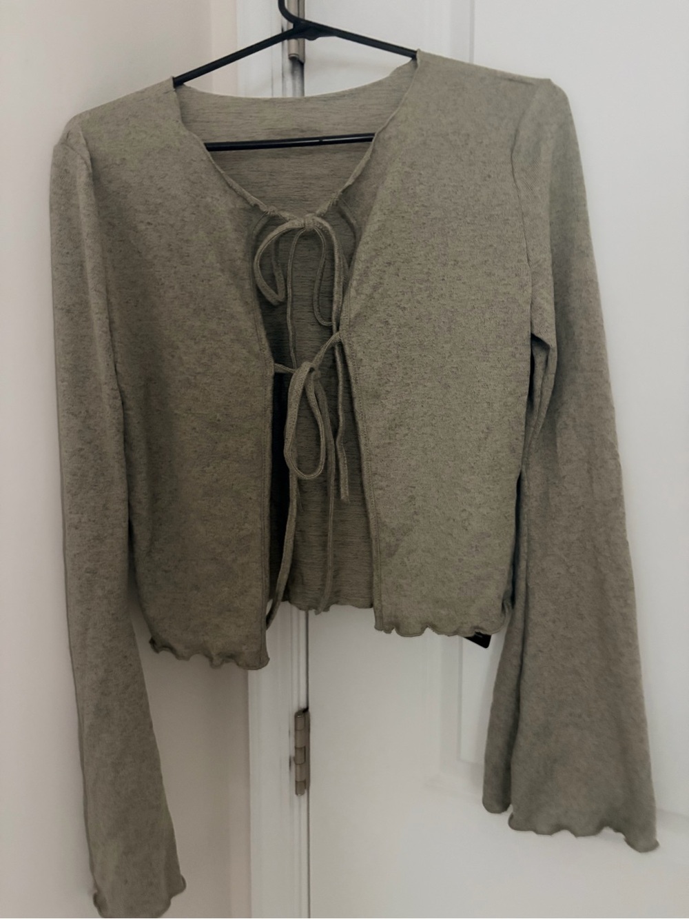 SHEIN Sage Green Tie-Front Scalloped Hem Cardigan
